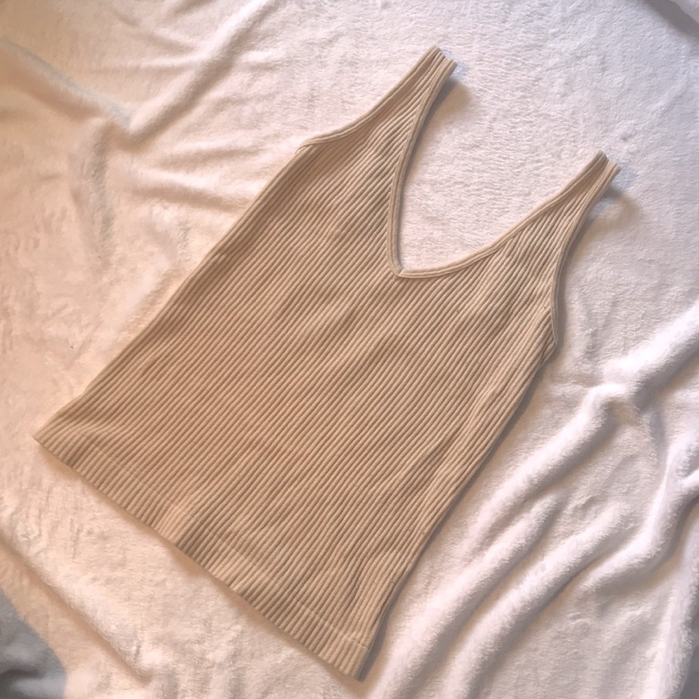 Aura tank top | Color: Cream | Size S/M
